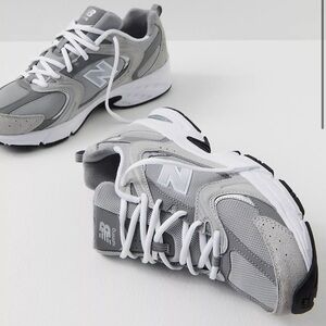 New Balance 530 Sneakers - Size 8.5